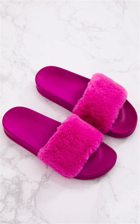 ladies fluffy slides.